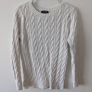Elegant Lands' End Cable Knit Sweater in Classic White